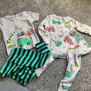 SimpleJoys Dumptruck long sleeve pajamas 12M set